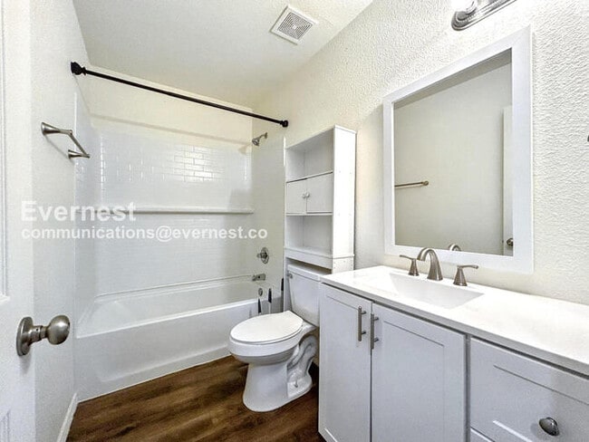 Photo - 230 Debus Dr