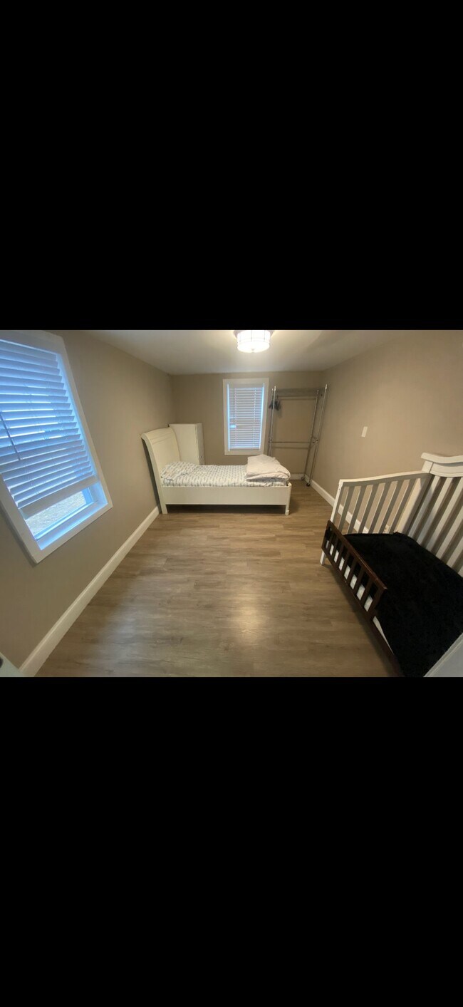 Photo - 4 Oak St Unit B