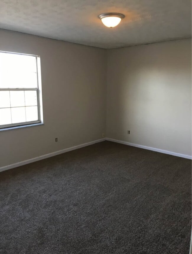 Photo - 18 Greenwood Dr Unit 18-11