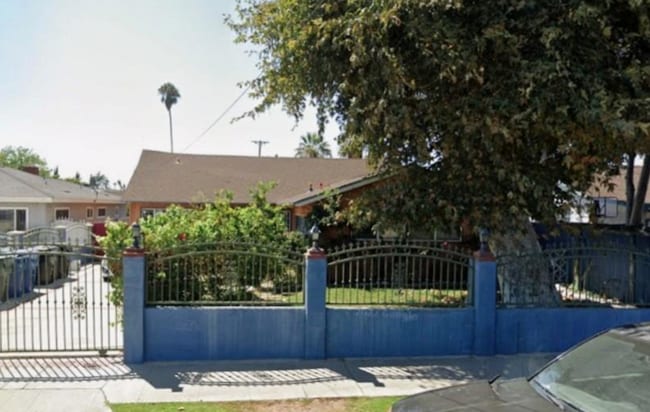 Photo - 7029 Bellaire Ave Casa