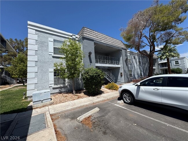 Photo - 3823 S Maryland Pkwy Unit H1