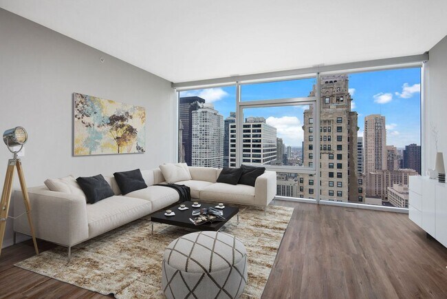 Photo - 240 E Illinois St Unidad 3911