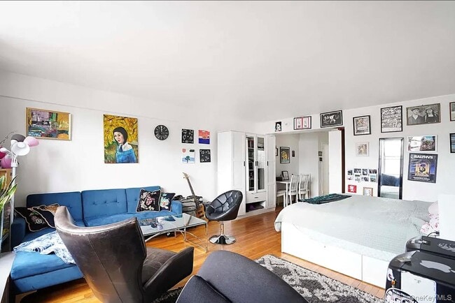 Photo - 150 Hawthorne St Unit 5K
