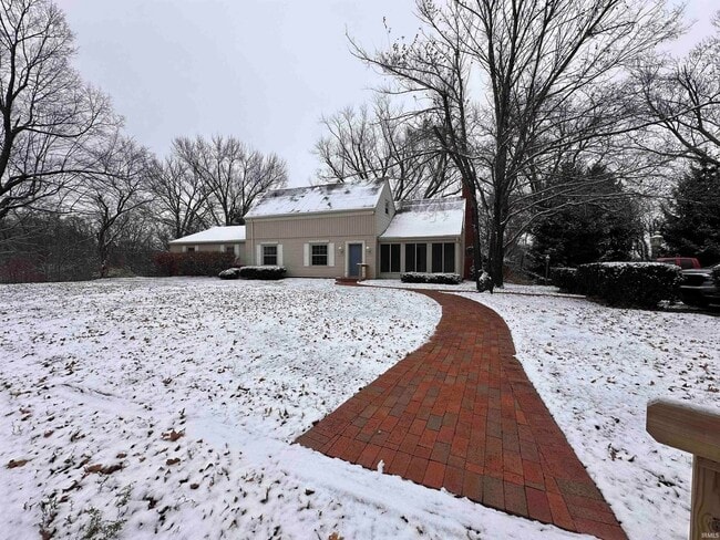 Building Photo - 4315 Stringtown Rd