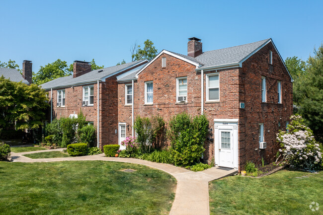 Building Photo - Beacon Hill Apartments