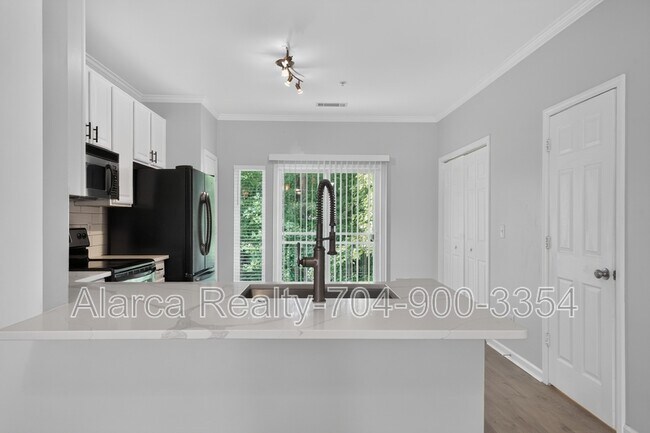 Photo - 3809 Picasso Court