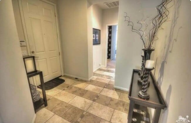 Photo - 82154 Travolta Ave