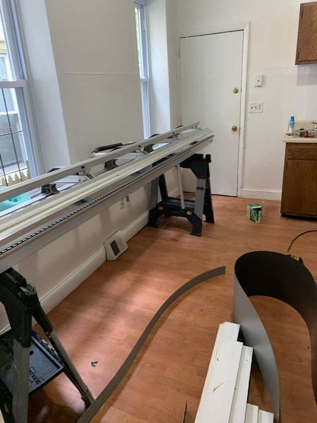 Photo - 3 bed one bath near U. science