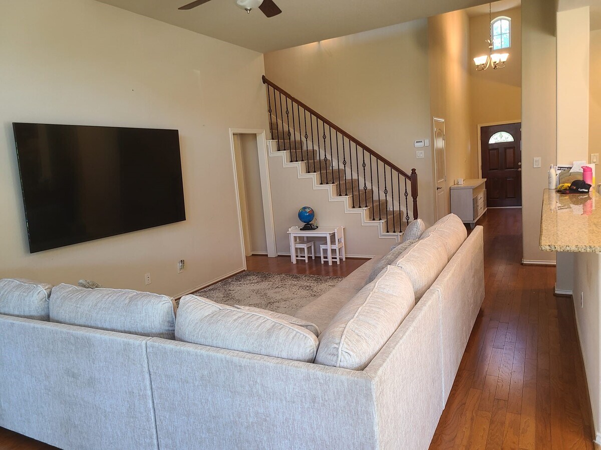 Photo - 27122 Danbridge Gulch Ln
