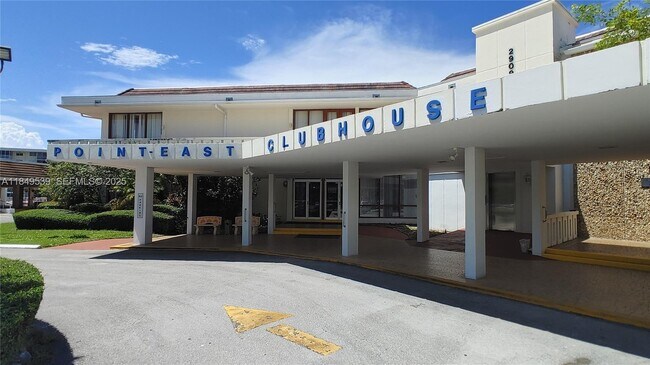 Photo - 3030 Marcos Dr Unit T409