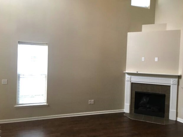 Photo - 90 Summer Hill Ct