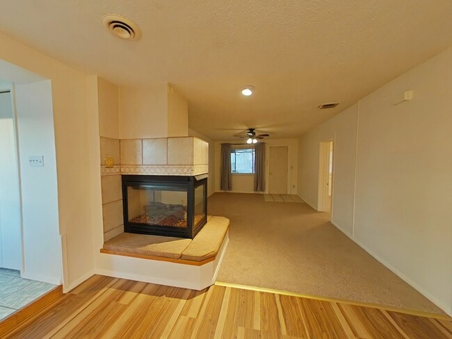 Photo - 3029 Grandview St