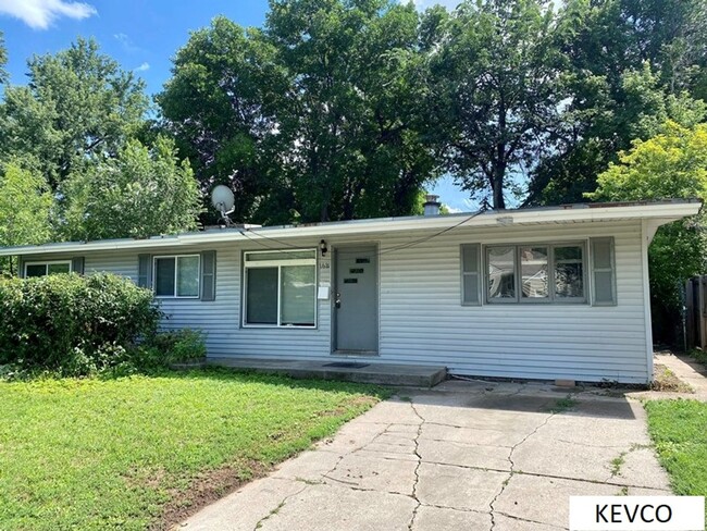 Cute Home Close to CSU! - Cute Home Close to CSU!