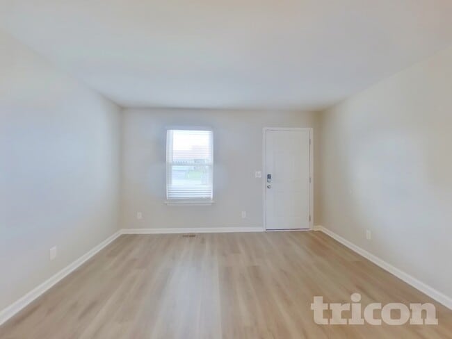 Photo - 1616 Jamie Dr