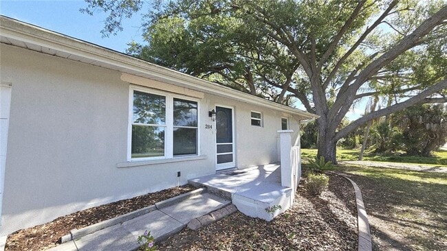 Photo - 284 Rotonda Blvd W