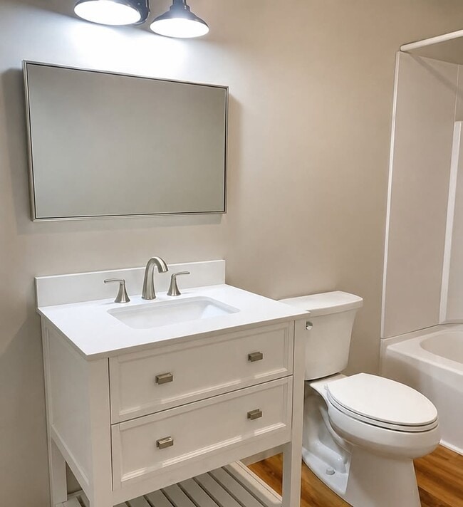 Photo - 98 Burnell Dr