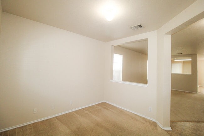 Photo - 16130 Branching Oaks