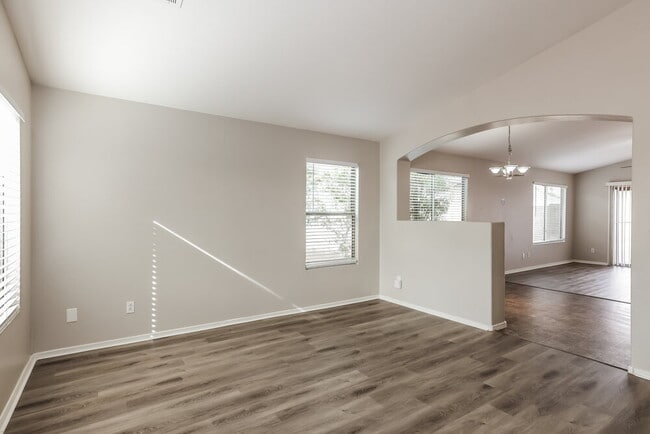 Photo - 14756 W Maui Ln