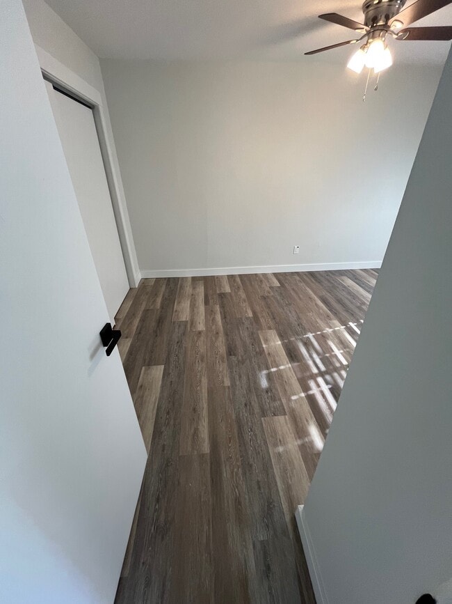 Photo - 2714 Center St Unidad B