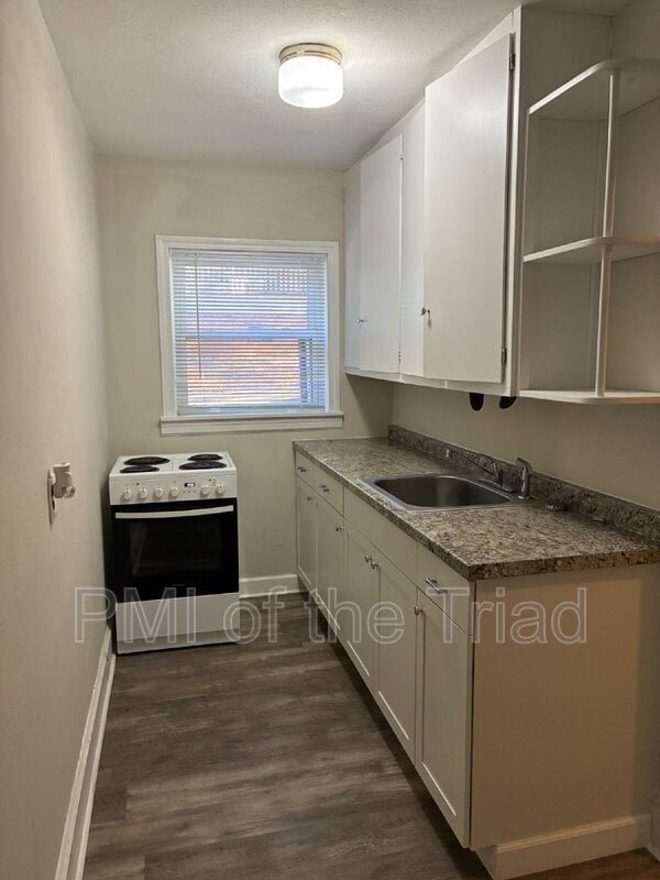 Photo - 915 Carolina Ave NW Unit D