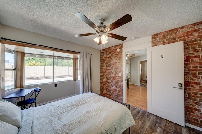 Photo - 5124 W Harmont Dr