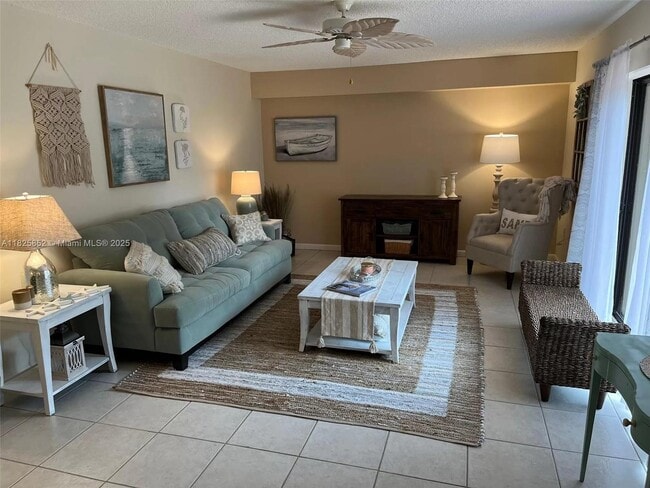 Photo - 1302 13th Ct