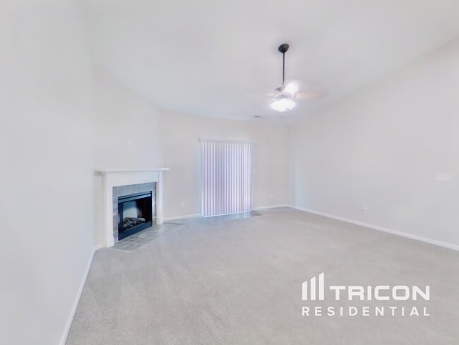 Photo - 4220 Stubbington Ln
