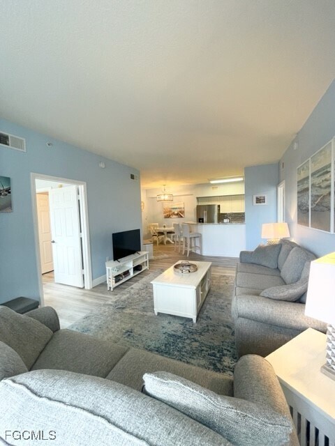 Building Photo - 15645 Ocean Walk Circle Unit 210