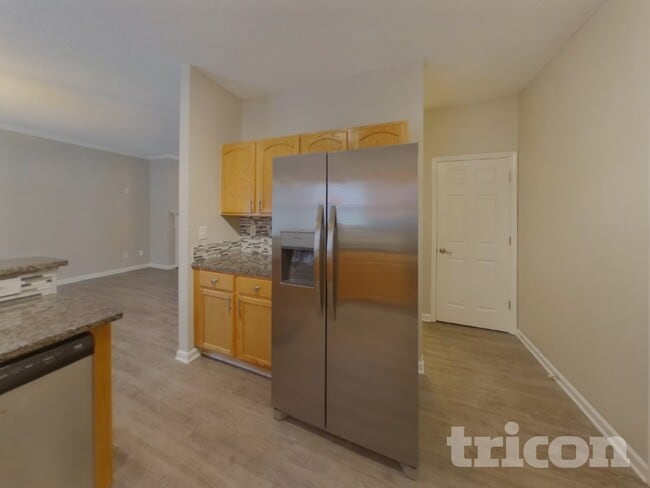 Photo - 5862 Mahogany Pl SW
