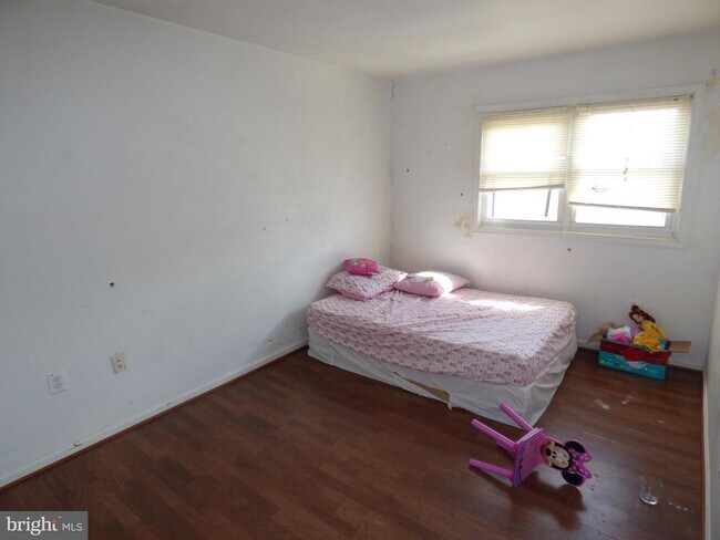 Photo - 8333 Ivy Glen Ct