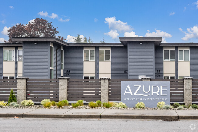 Building Photo - Azure Rental