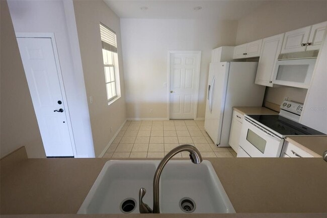 Photo - 611 Spring Lake Cir