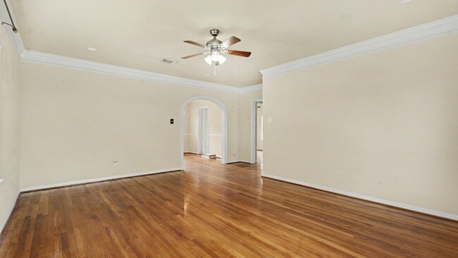 Building Photo - 3005 Arbor St