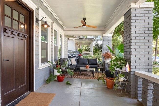 Photo - 1010 Dill Ave SW
