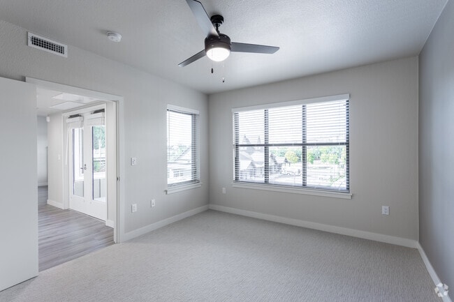 1BR, 1BA - 970SF - Bedroom