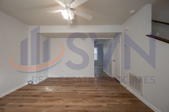 Photo - 407 S Merritt Mill Rd Unit A