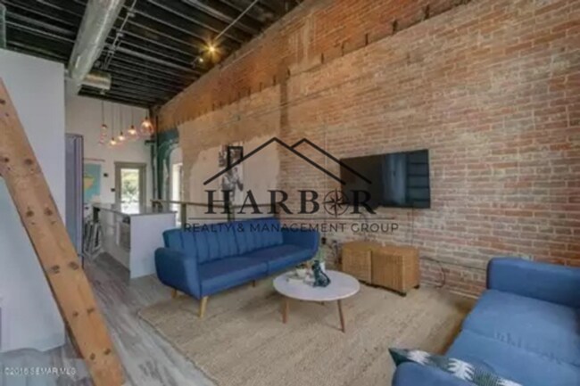 102 1/2 North Main Street