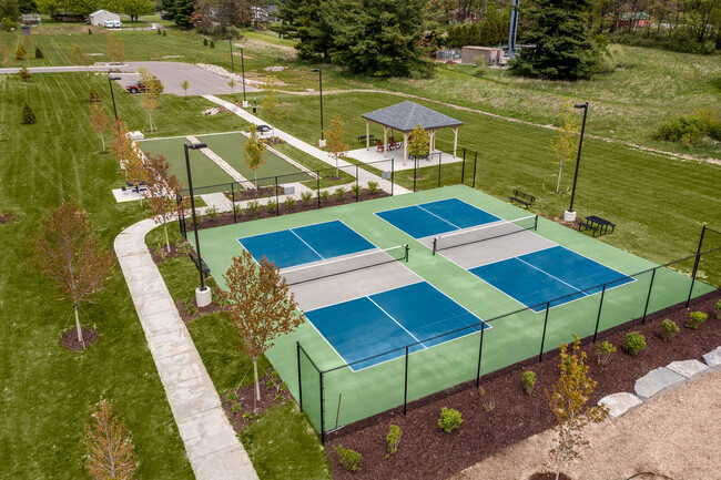 The Quarry Apartments in DeWitt