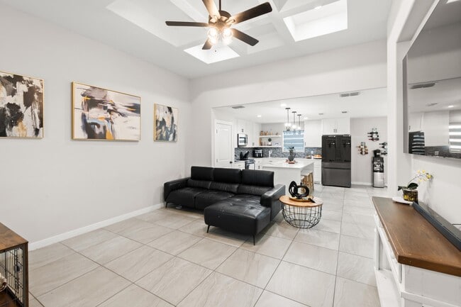 Photo - 5418 Travesia Ct