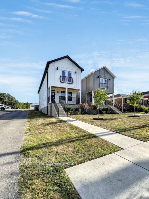 Photo - 1107 Walsh St