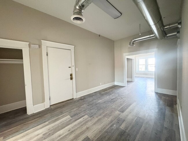 Photo - 212 N M.L.K. junior Dr