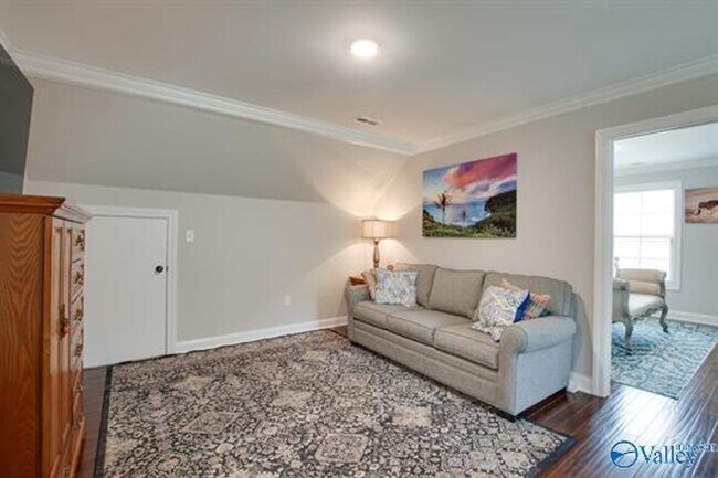 217 Buddy Tate Ln