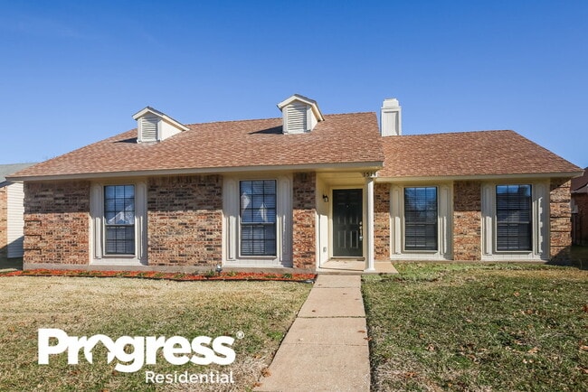 Photo - 1514 Chablis St House