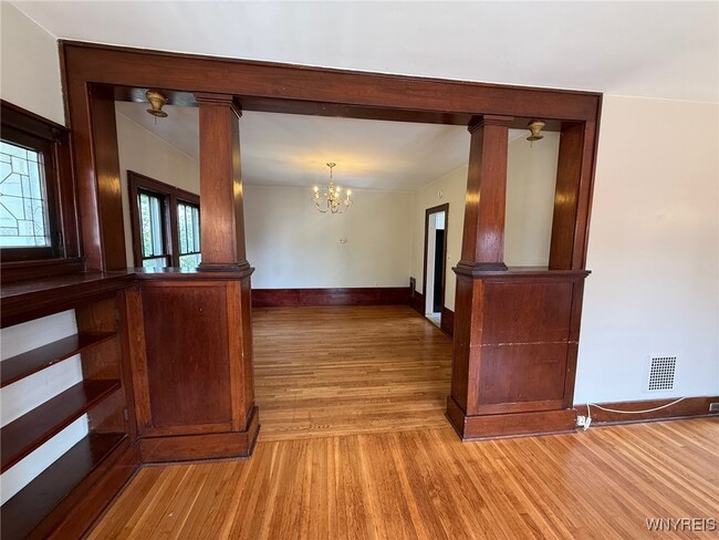 Photo - 333 Colvin Ave