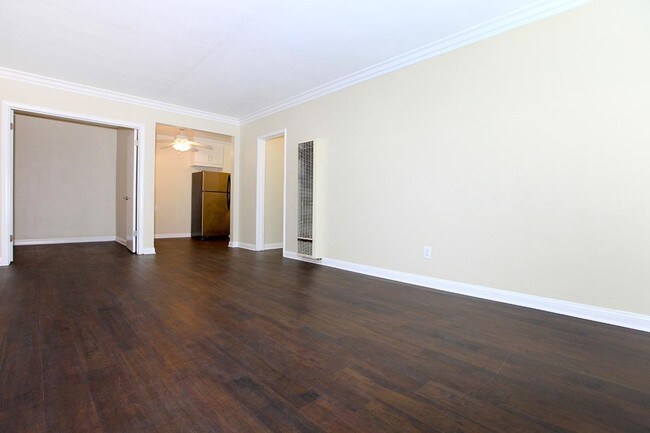 Living Area - Ocean Elements at Belmont Shore Apartments