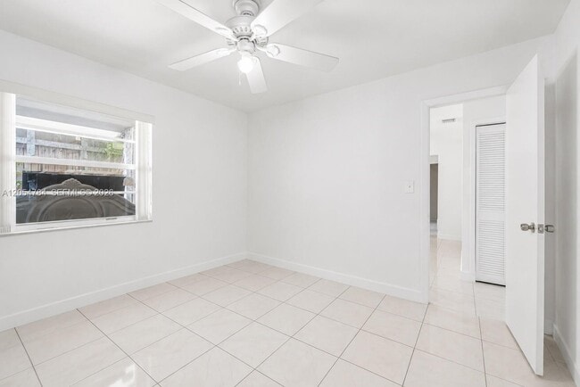Photo - 3231 SW 25th St