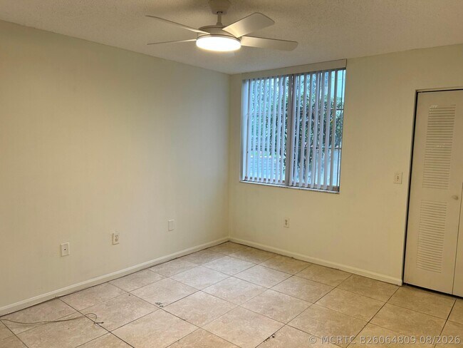 7872 Sonoma Springs Cir Unit 103