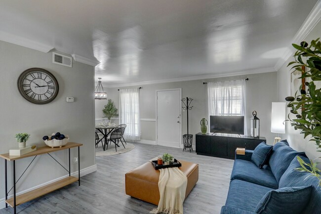 Photo - The Riviera at Clear Lake Apartamentos