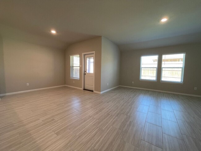 Photo - AVAILABLE NOW 4 BEDROOM 2 BATH NEW CONSTRU...