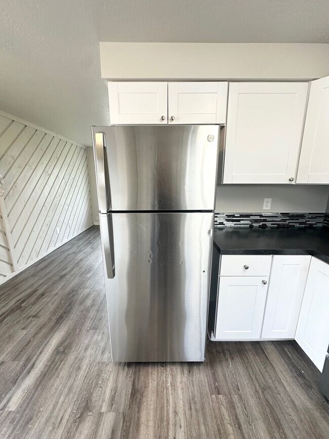 Photo - 211 N Indiana Ave Unidad 211-1